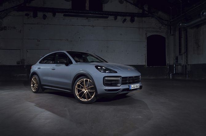 Nieuwe topsporter van Porsche: de Cayenne Turbo GT