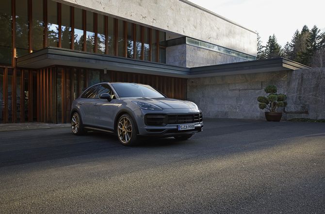 Nieuwe topsporter van Porsche: de Cayenne Turbo GT