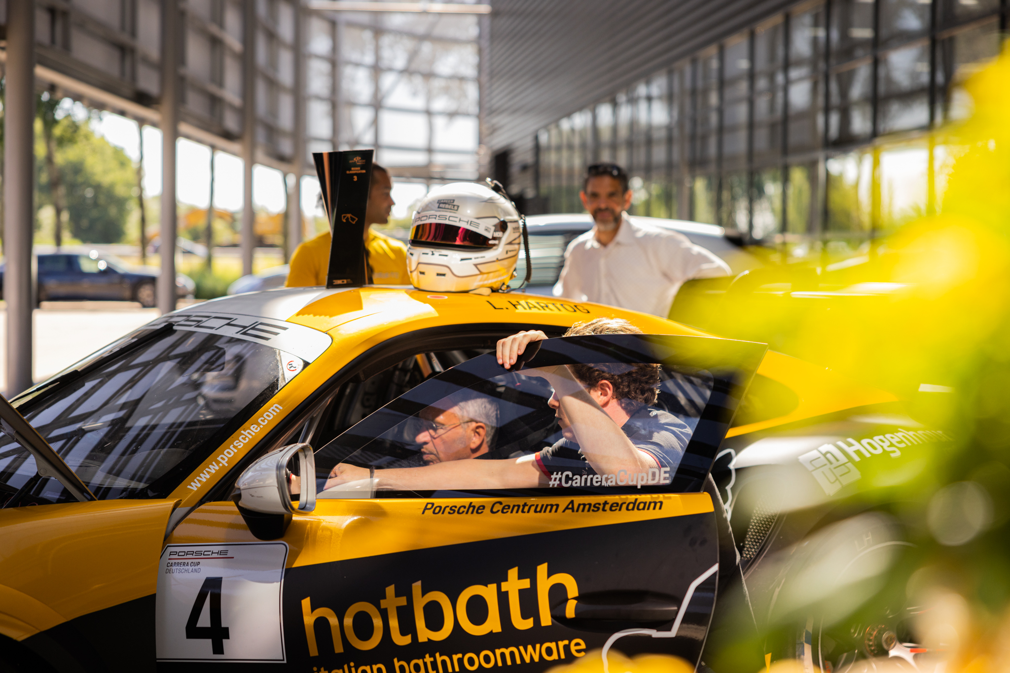porsche-amsterdam-4-7-2022-74.jpg