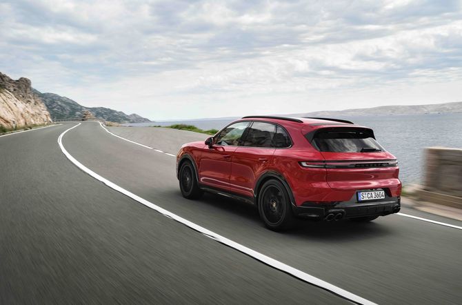 Cayenne GTS 2024