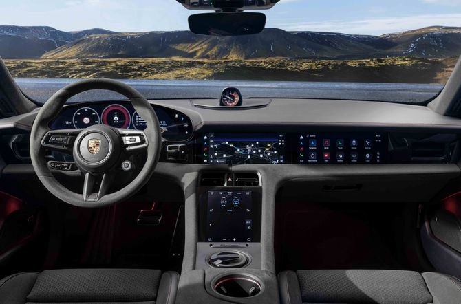 Porsche complementeert productaanbod nieuwe Taycan met drie nieuwe uitvoeringen.