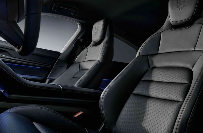 Porsche Taycan en Cayenne Black Edition