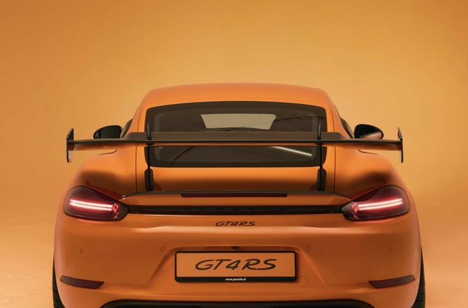 Porsche 718 Cayman GT4 RS met Manthey Kit
