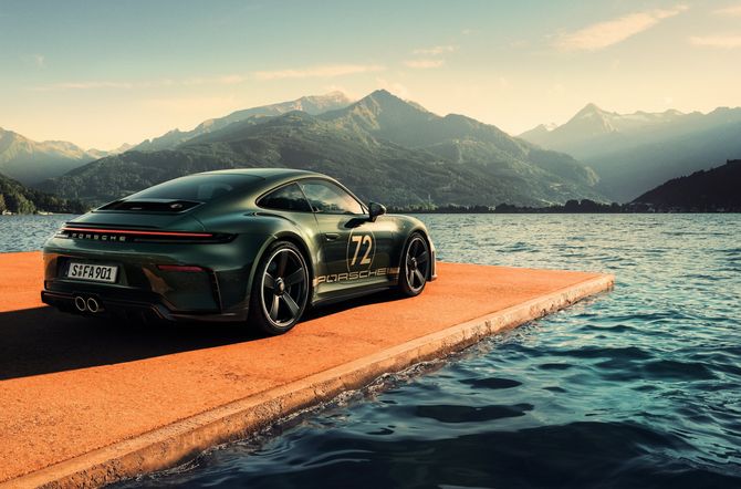 Porsche introduceert exclusieve 911 GT3 90 F. A. Porsche als ode aan visionaire ontwerper.