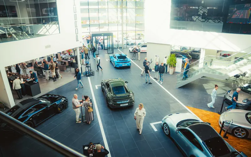 porsche-centrum-brabant-26.jpg