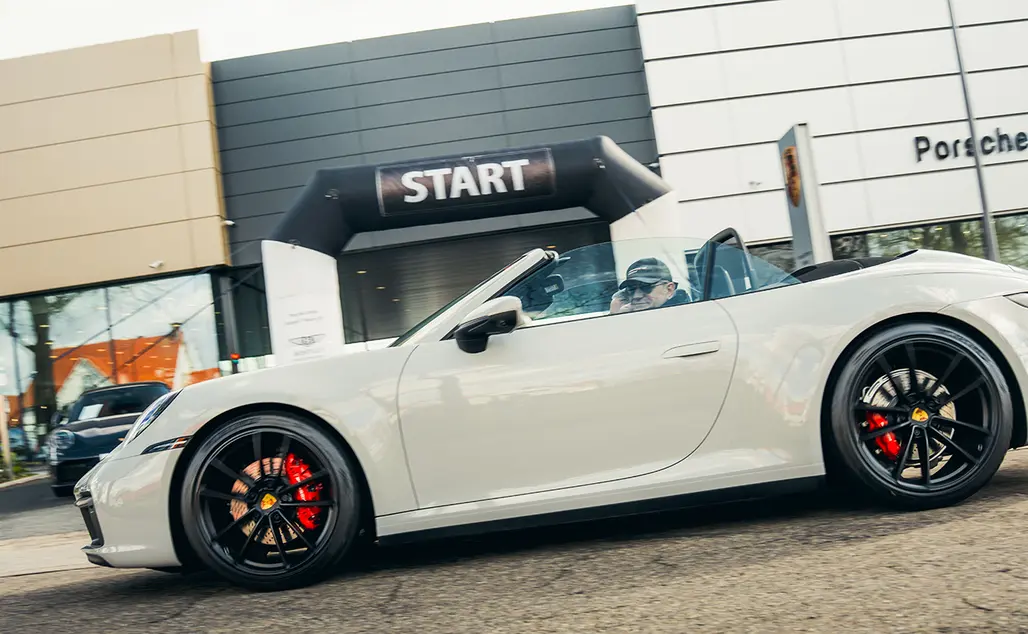 Porsche Centrum Brabant verwelkomt Porsche Club Holland tijdens de Opwarmrit