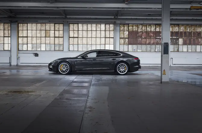 Nieuwe plug-in hybrideversies voor Porsche Panamera