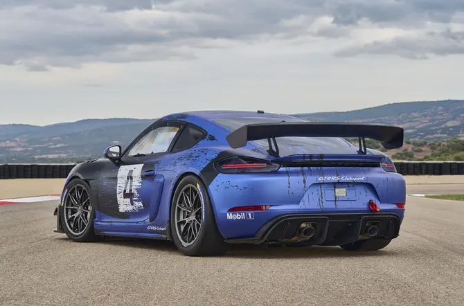 Porsche 718 GT4RS Clubsport