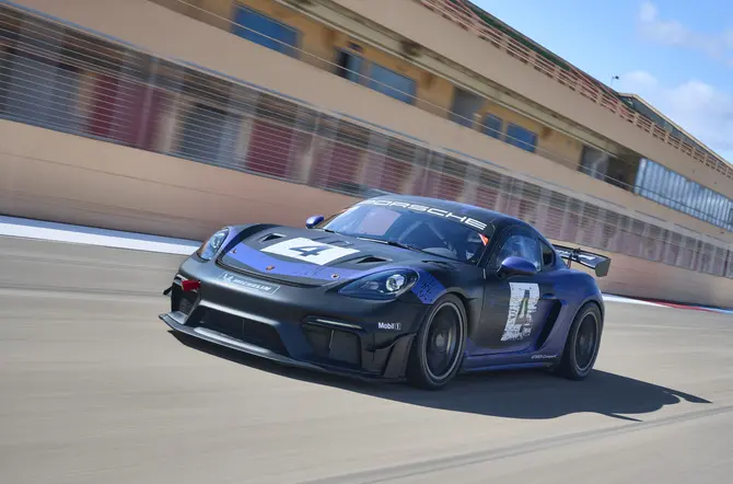 Porsche 718 GT4RS Clubsport