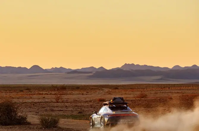 Porsche 911 Dakar