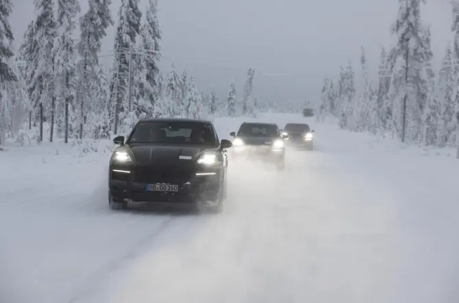 Cayenne Facelift Proef