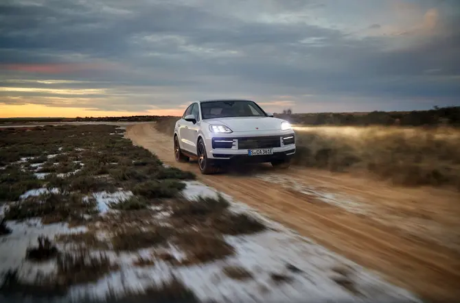 Vernieuwde Porsche Cayenne 2