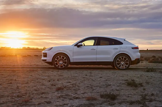 Vernieuwde Porsche Cayenne 2