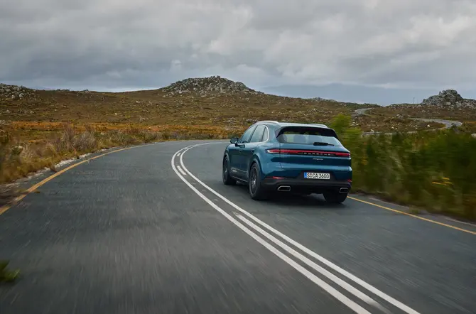 Vernieuwde Porsche Cayenne 2