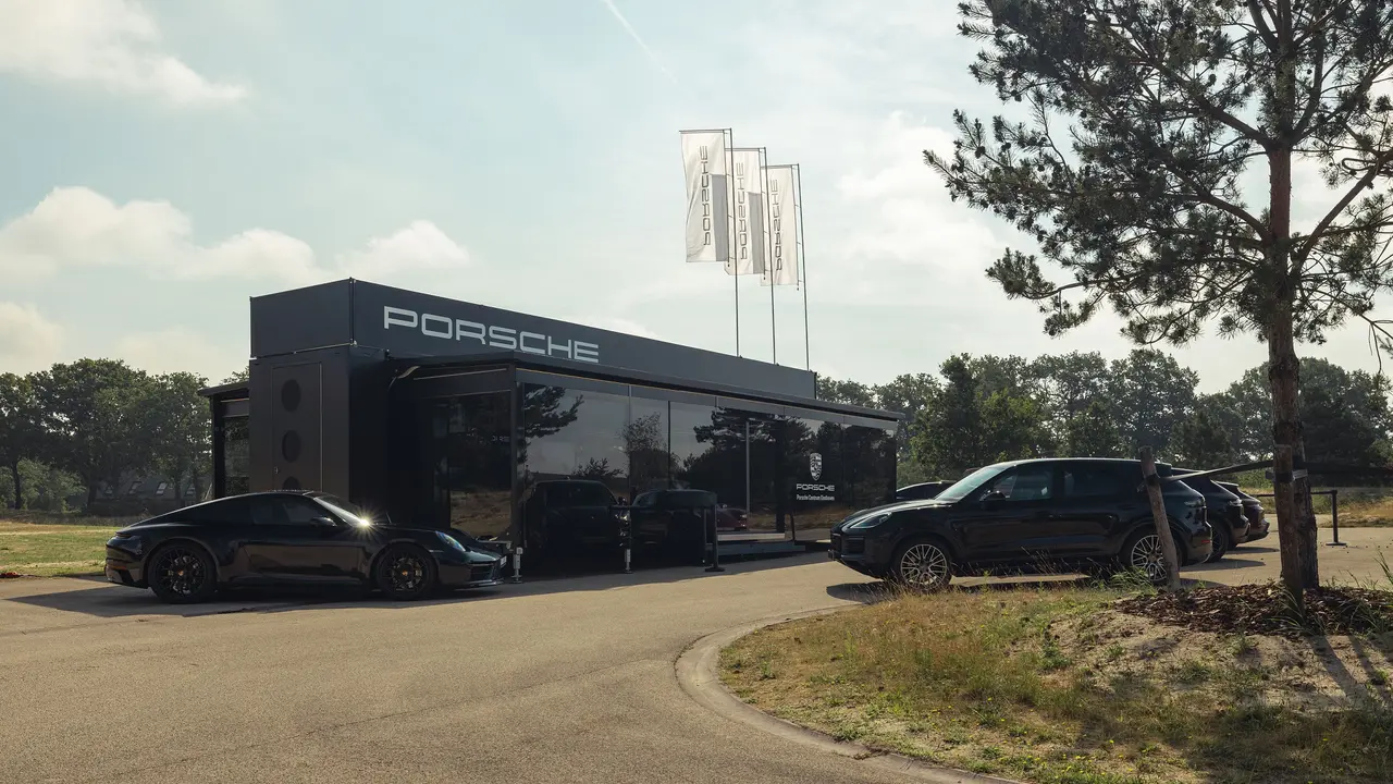 mobiele-showroom-bernardus-gecomprimeerd-6-m.jpg