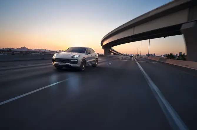 Porsche Cayenne Turbo E-Hybrid