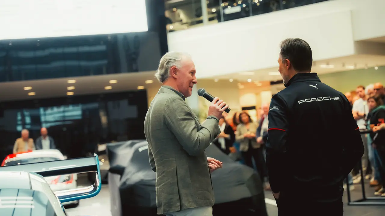 porsche-centra-brabant-maastricht-100.jpg