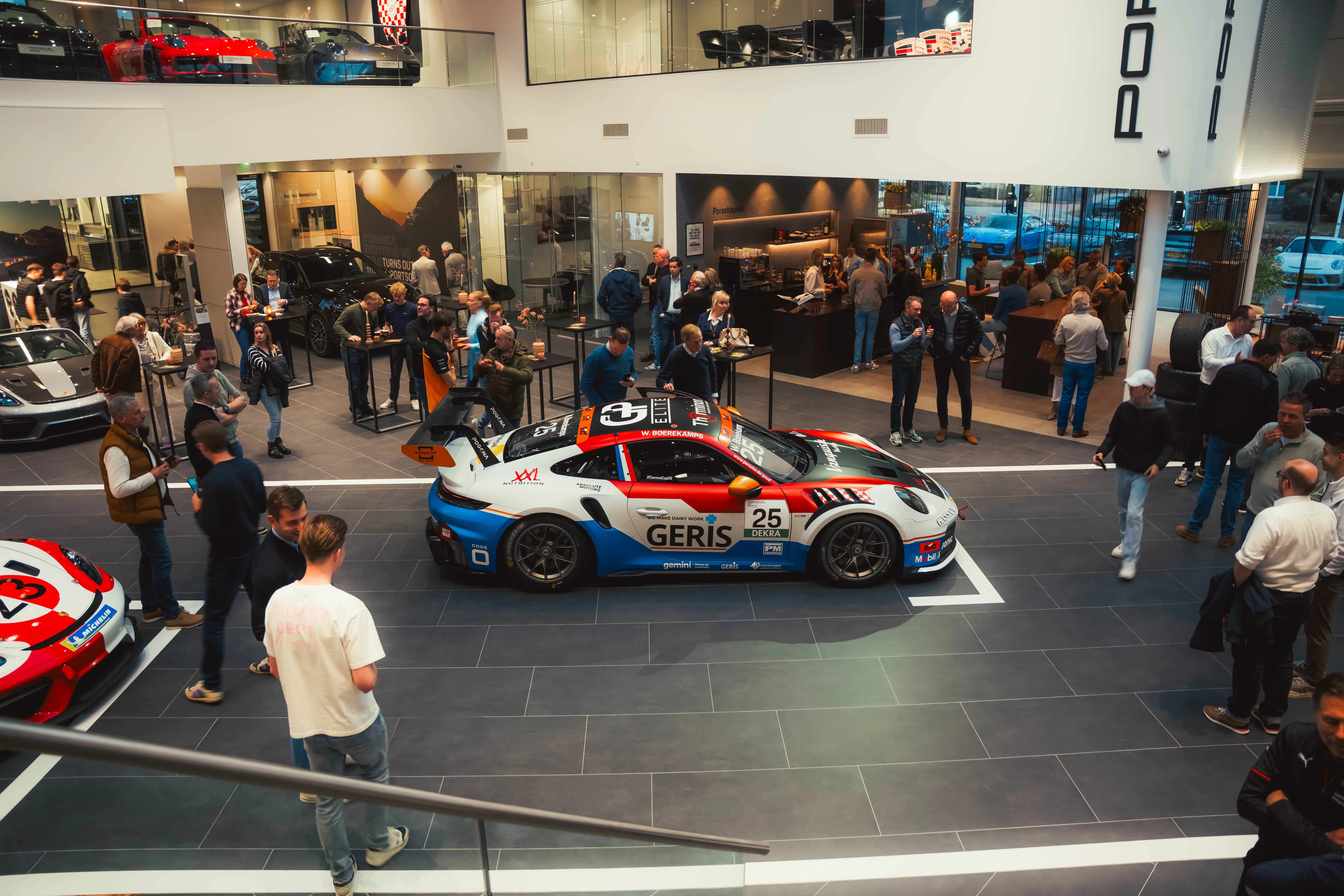 porsche-centra-brabant-maastricht-170.jpg