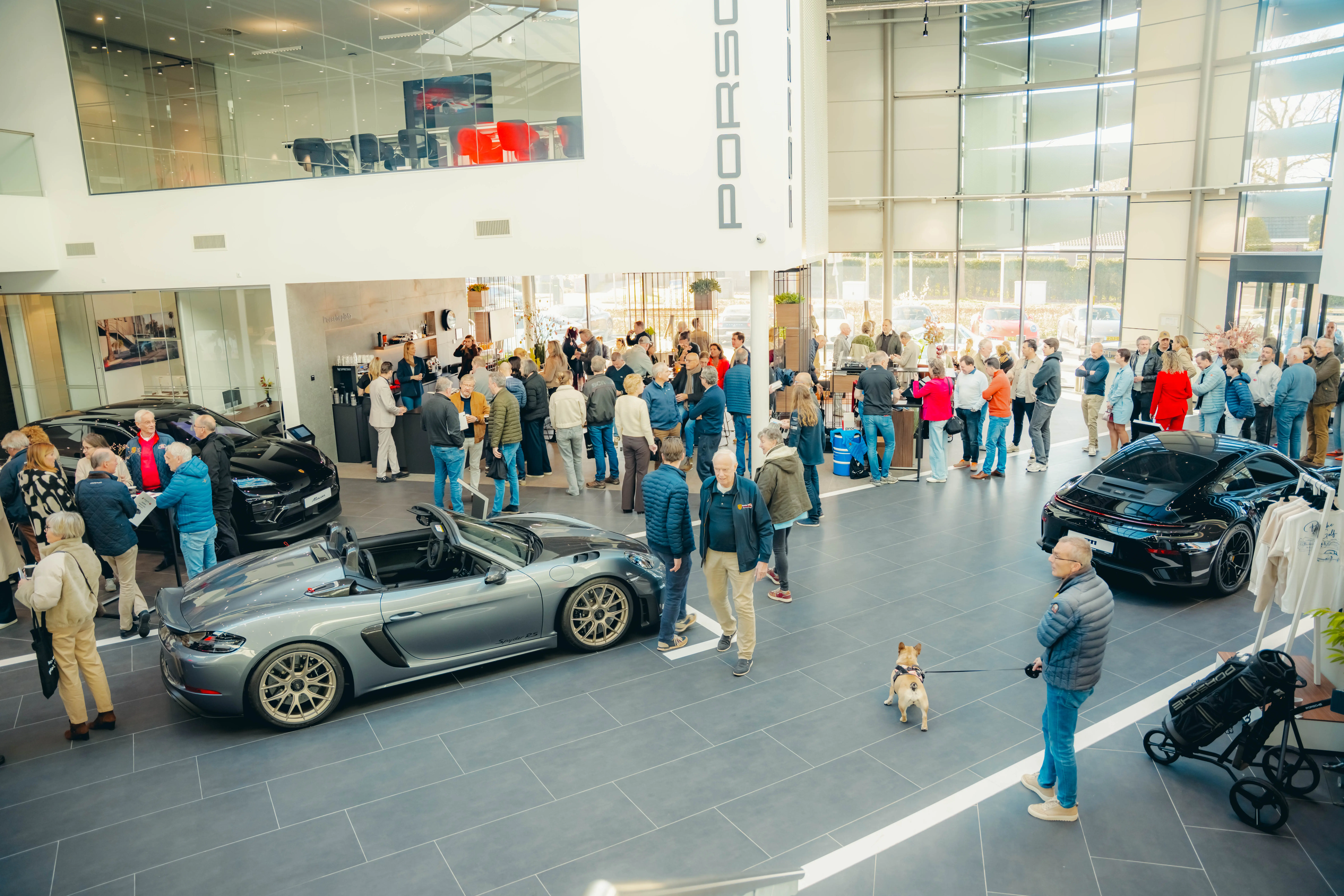 porsche-centrum-brabant-141.jpg