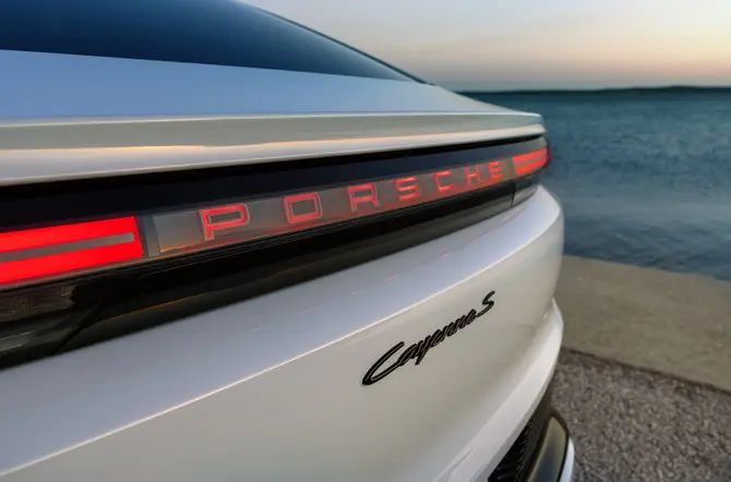 Porsche Cayenne Coupe Electric