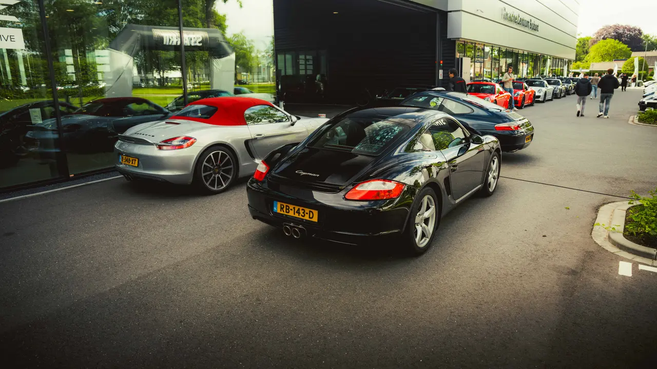 porsche-centrum-brabant-32.jpg