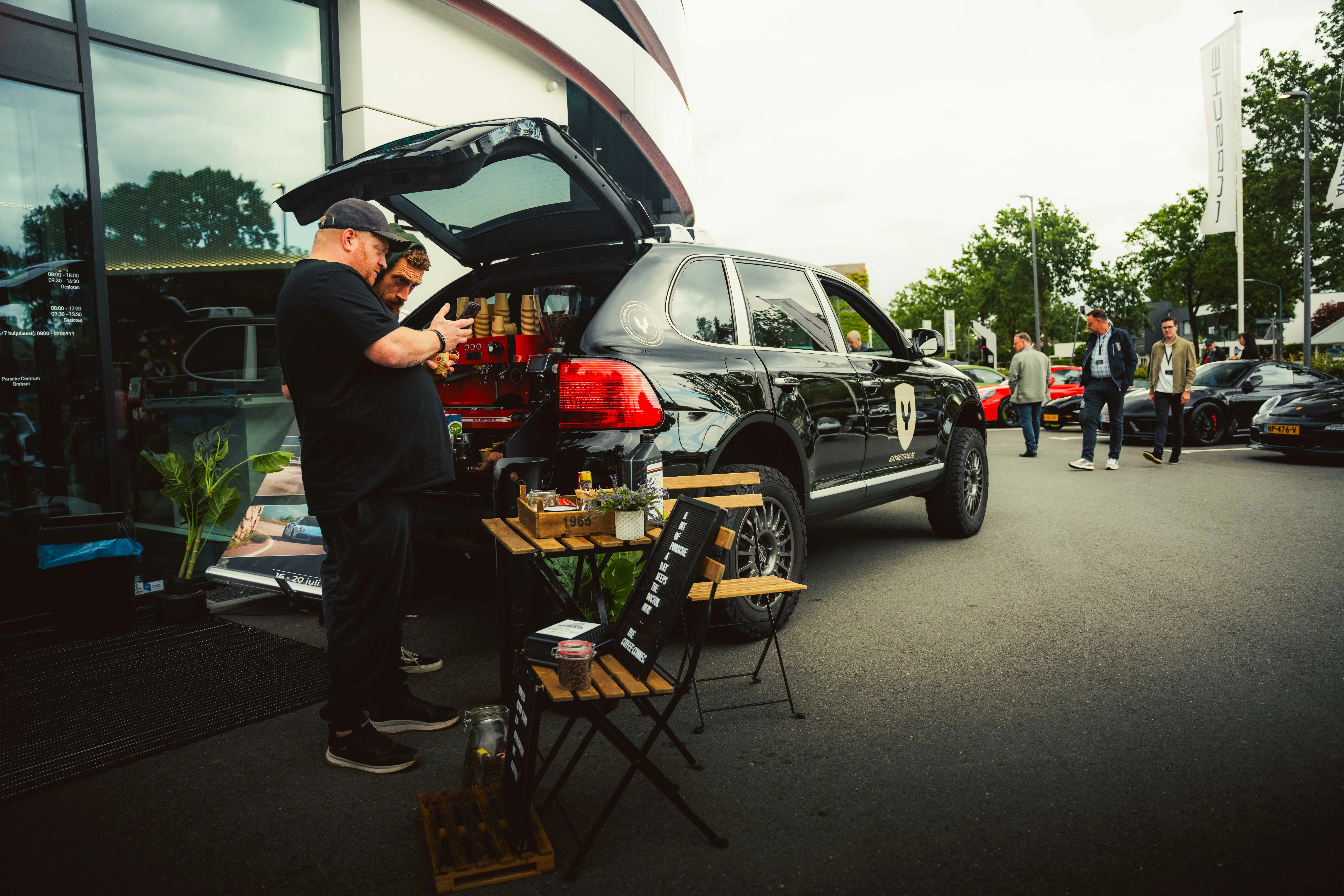 porsche-centrum-brabant-50.jpg
