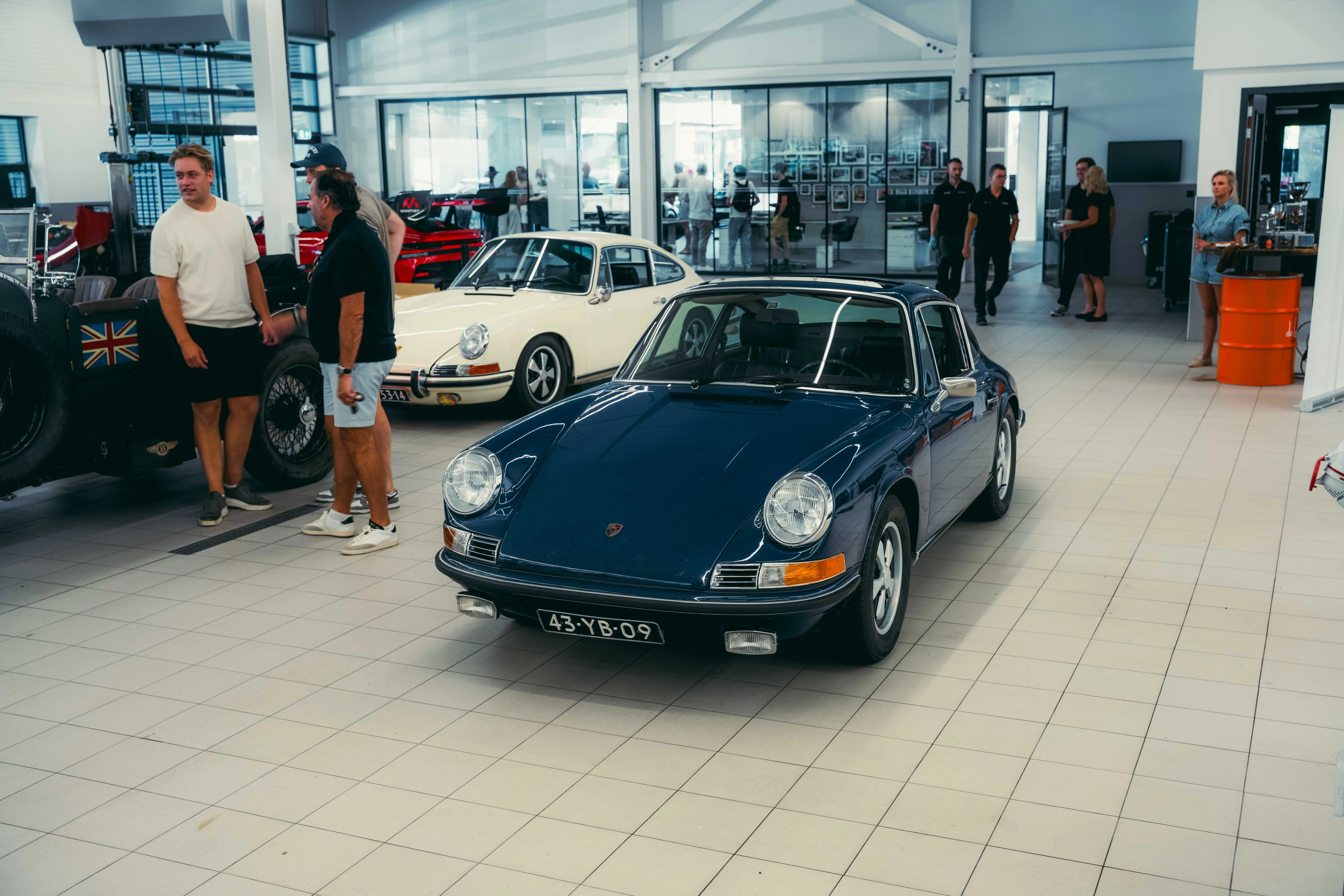 porsche-centrum-brabant-90.jpg