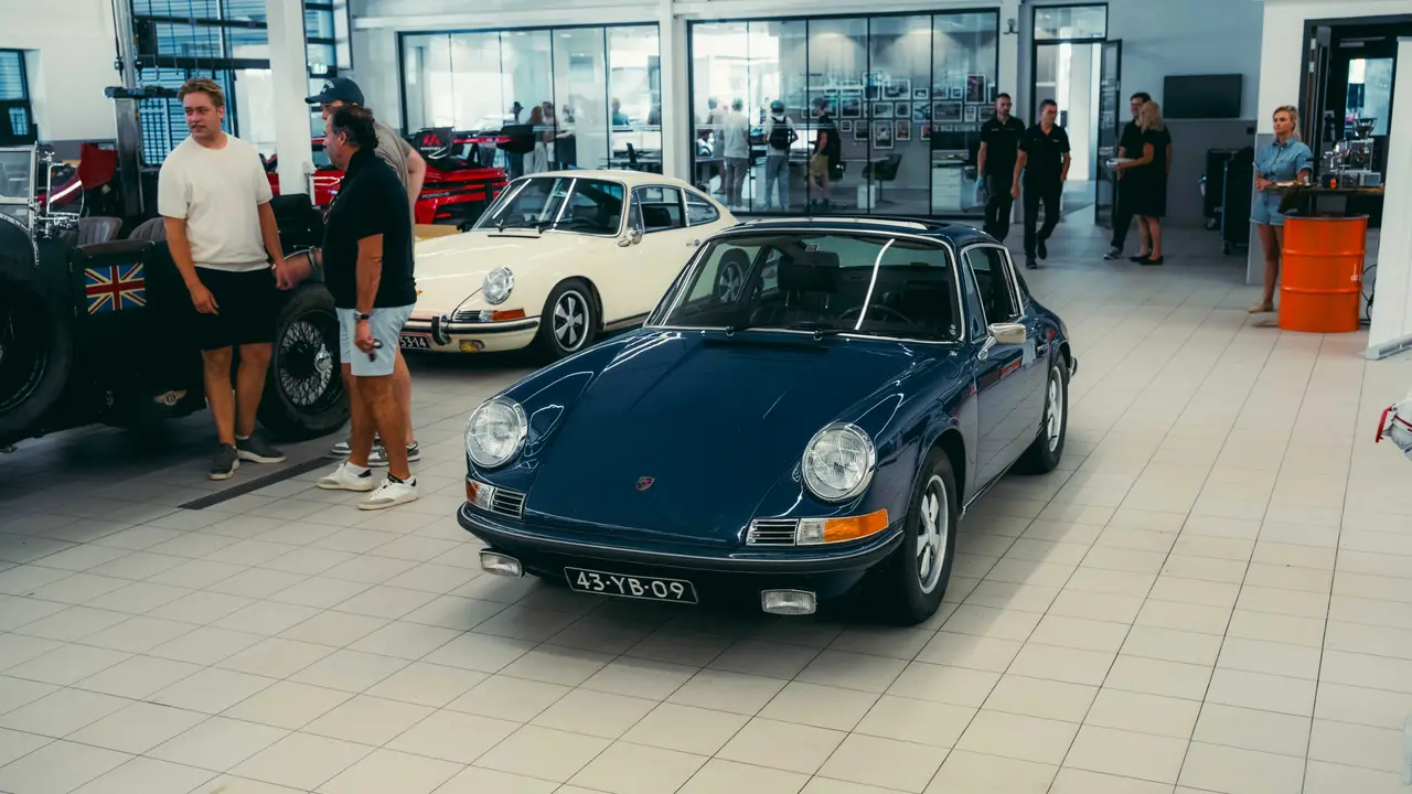 porsche-centrum-brabant-90.jpg
