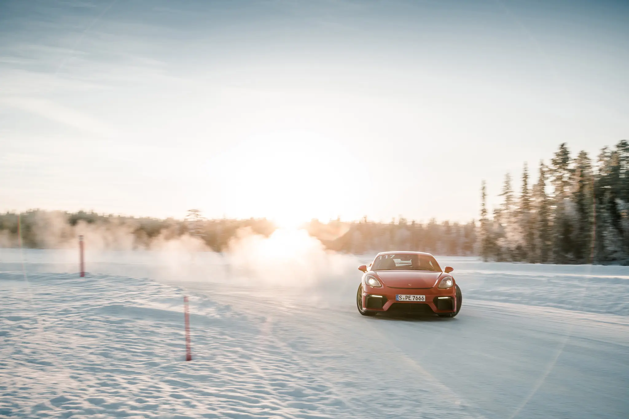 porsche-ice-experience-2023-012-low.jpg