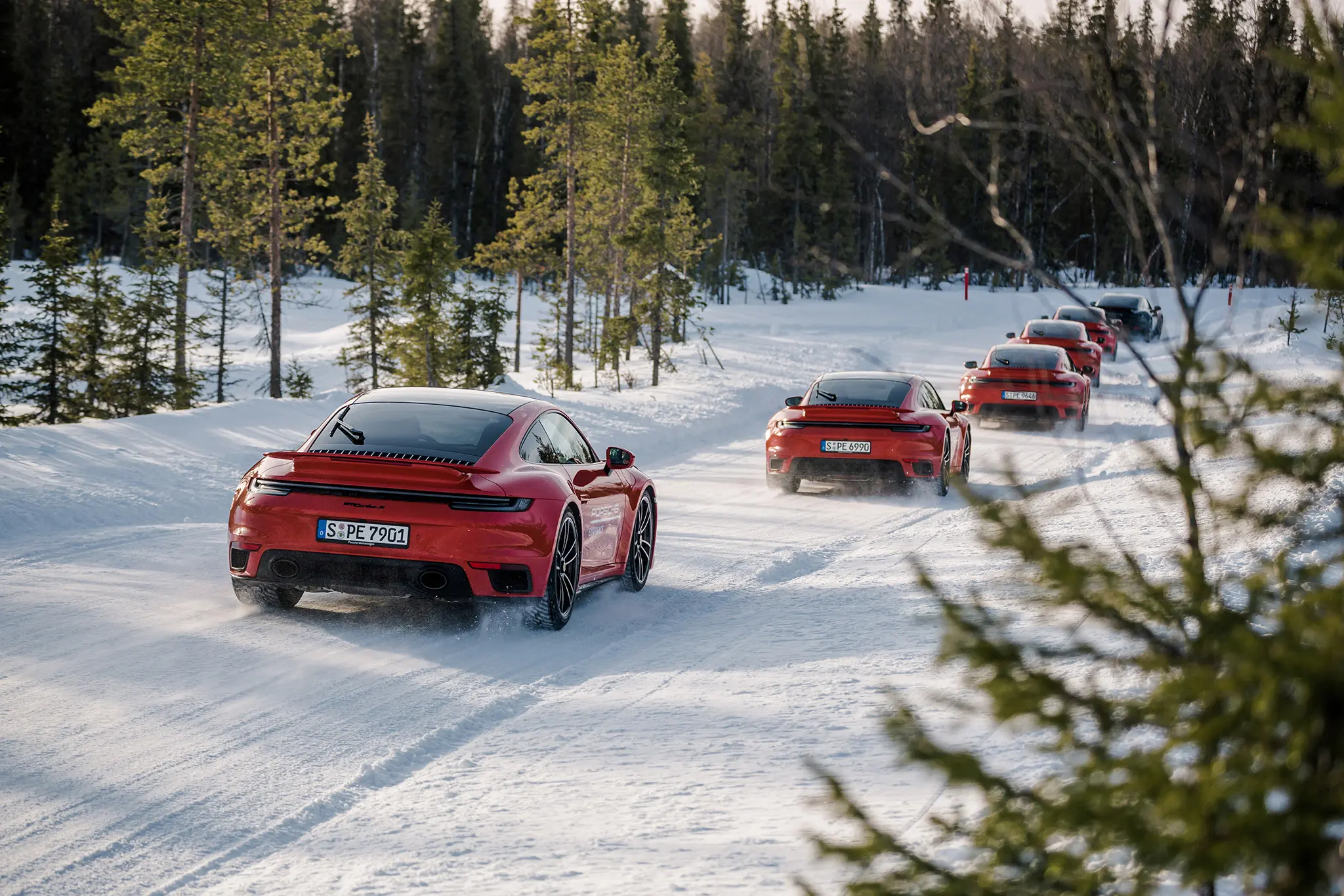 porsche-ice-experience-2023-048-low.jpg