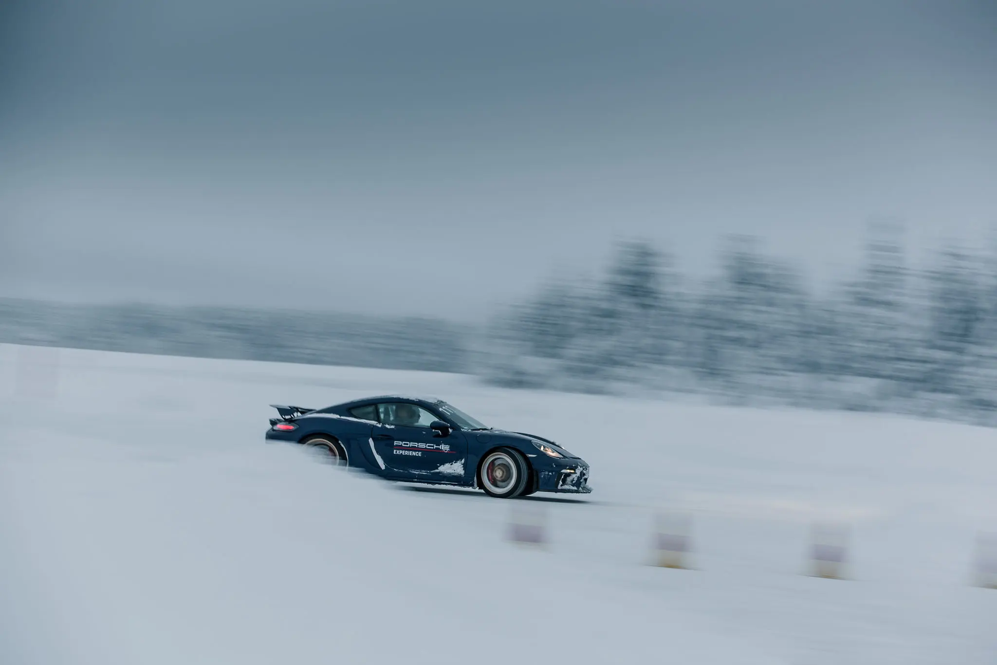 porsche-ice-experience-ifp-w2-14-01-2023-0632-371626.jpg