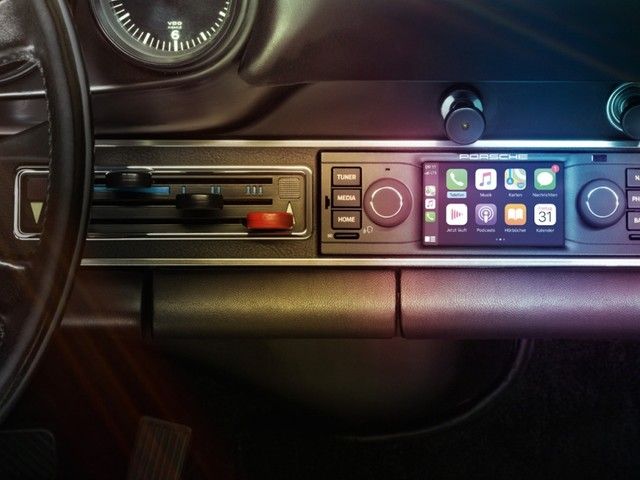 Porsche Classic Communication Management