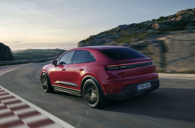 Macan GTS