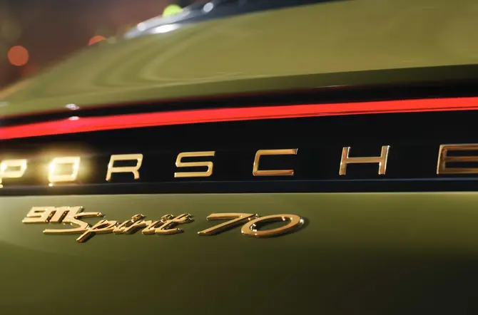 Porsche 911 Spirit 70: Een tijdloos icoon herleeft