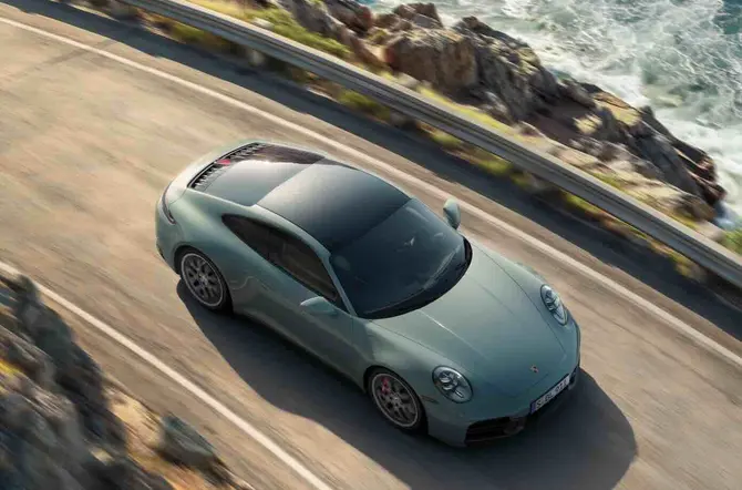 Porsche breidt 911 lijn uit met Carrera 4S, Carrera 4S Cabriolet en Targa 4S