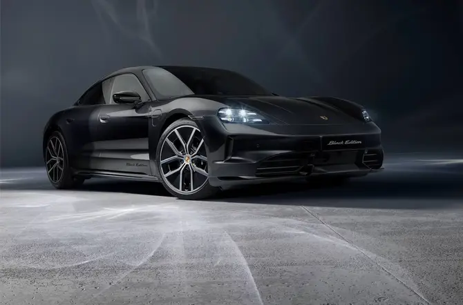 Porsche Taycan en Cayenne Black Edition