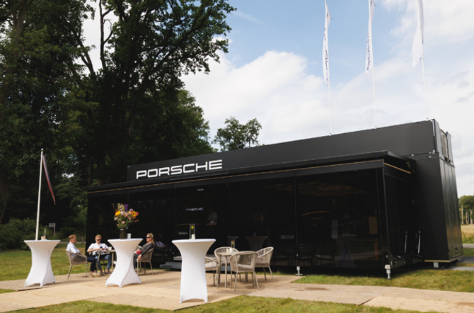 Porsche Mobile Showroom