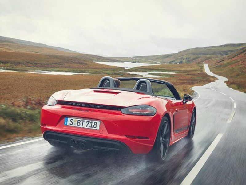 718-t-boxster-achter-700x525.jpg