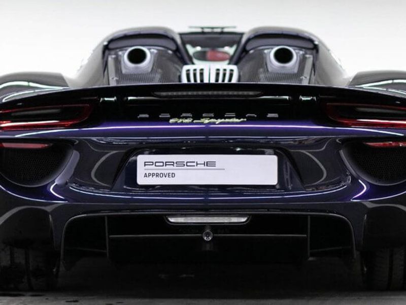 paarse-porsche-918-spyder-12-700x525.jpg