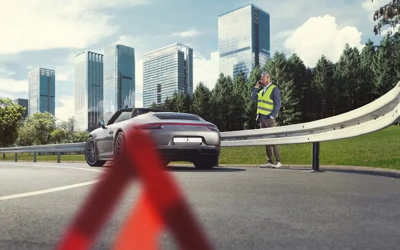 porsche-assistance-hulpdienst-porsche-1-metkentekenplaat-1029-800x500-fit.jpg