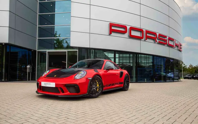 gt3rs-1.jpg