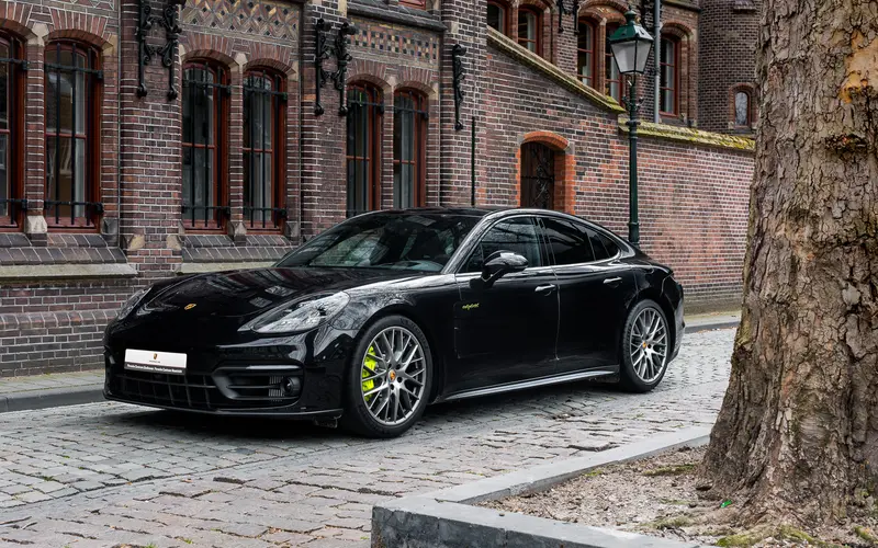 panamera-4s-s-hertogenbosch-1.jpg