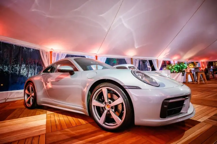 800-porschepon70years-2-146617.jpg