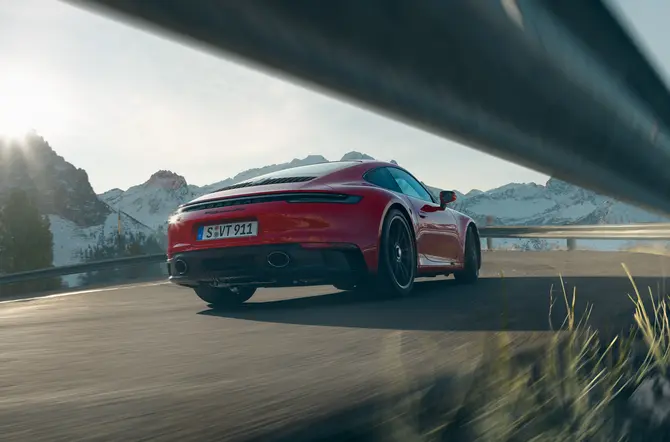 De nieuwe Porsche 911 GTS-modellen: opvallender en dynamischer dan ooit