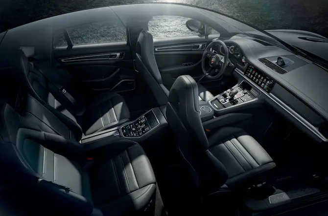 Porsche Panamera Platinum Edition