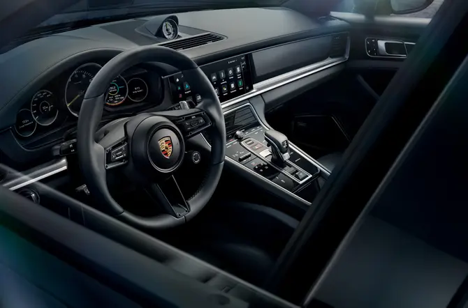 Porsche Panamera Platinum Edition