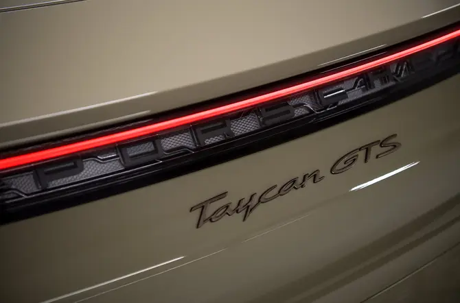 Taycan GTS 90 jaar Hockenheimring