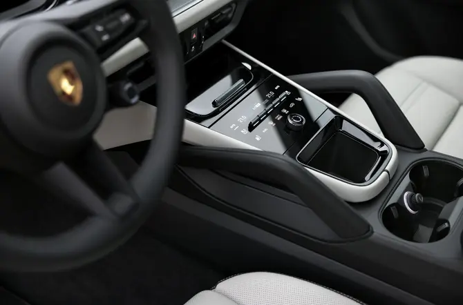 Vernieuwde Porsche Cayenne 2