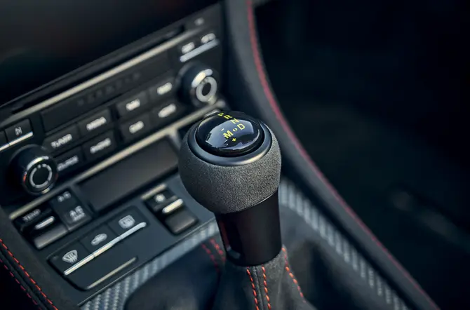 Porsche 718 Spyder RS