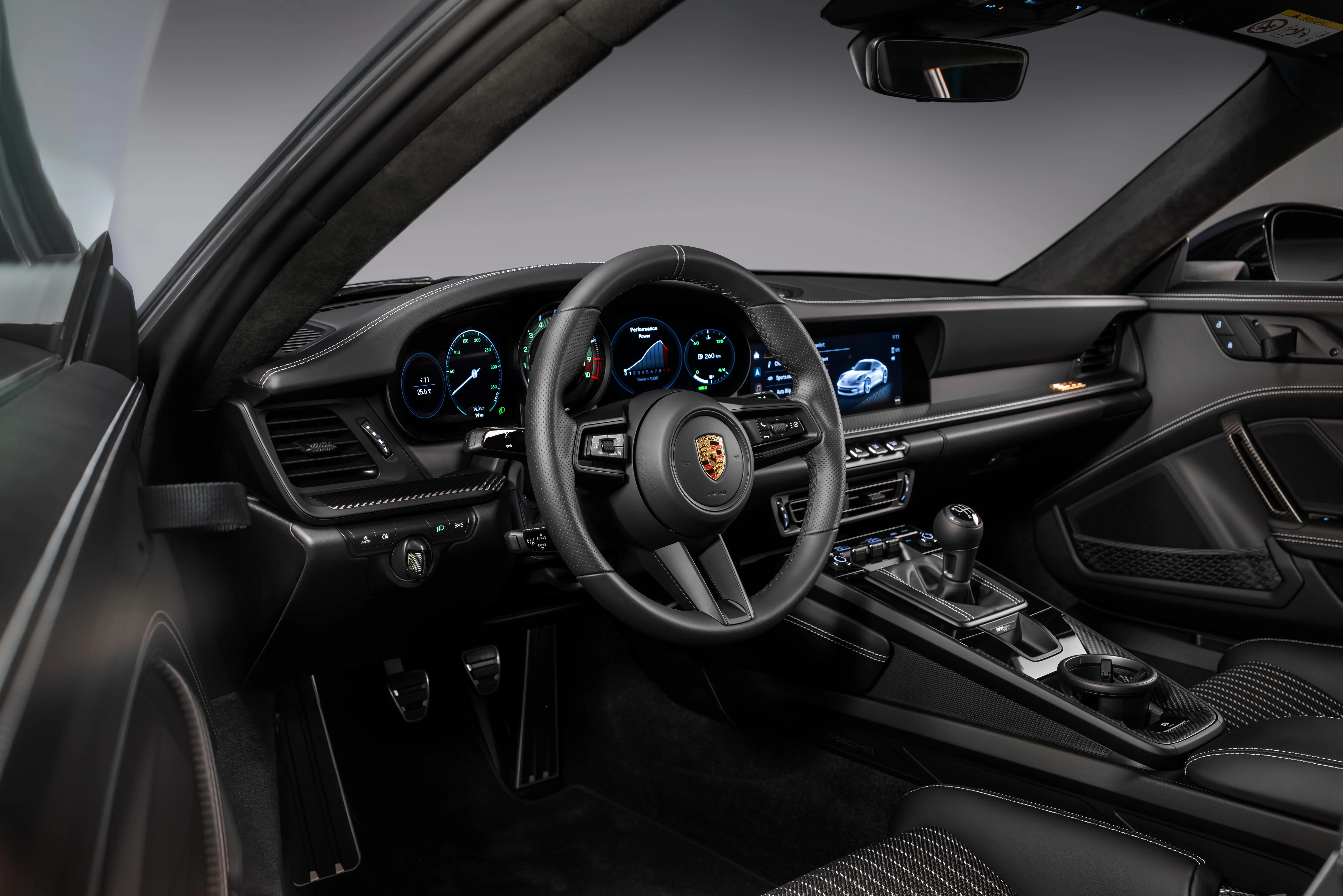 10-black-dashboard-min.jpg
